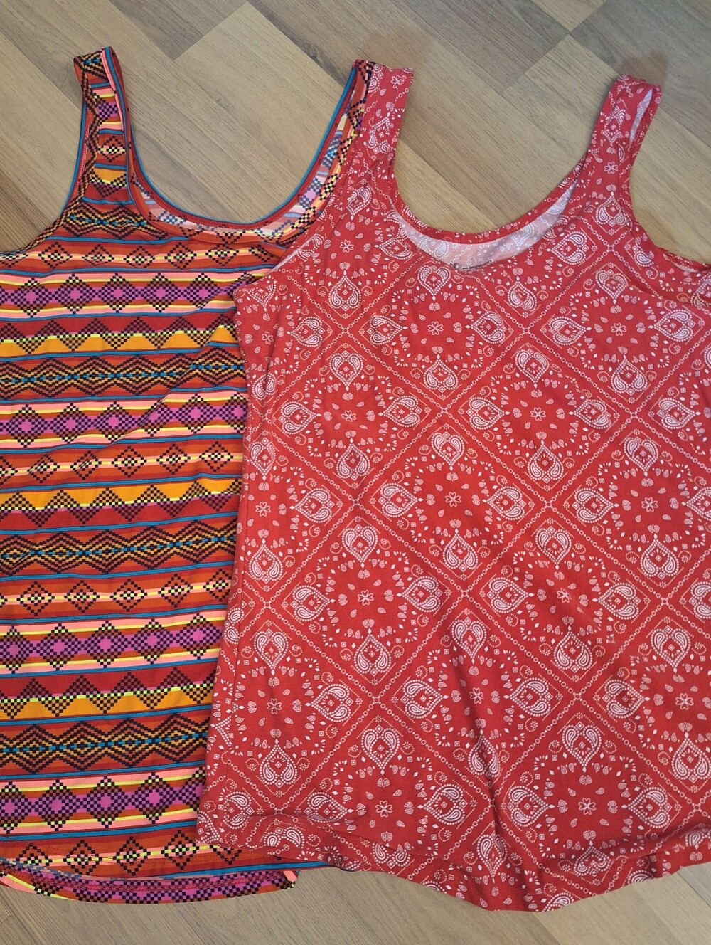 Lot Of 2 Patterned Tank Tops, Stretchy And Soft